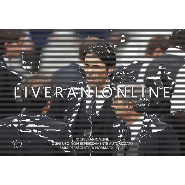 KRAKOW LOTNISKO KRAKOW BALICE 05.06.2012 EURO 2012 PILKA NOZNA REPREZENTACJA WLOCHY PRZYLOT DO POLSKI NZ GIANLUIGI BUFFON FOT MICHAL NOWAK / NEWSPIX.PL CRACOW 05.06.2012 FOOTBALL CRACOW BALICE POLISH AIRPORT ARRIVING OF THE NATIONAL TEAM OF ITALY FOR TRAINING CAMPS IN POLAND DURING THE EURO 2012 MICHAL NOWAK / NEWSPIX.PL --- Newspix.pl AG ALDO LIVERANI S AS ONLY ITALY *** Local Caption *** www.newspix.pl mail us: info@newspix.pl call us: 0048 022 23 22 222 --- Polish Picture Agency by Ringier Axel Springer Poland