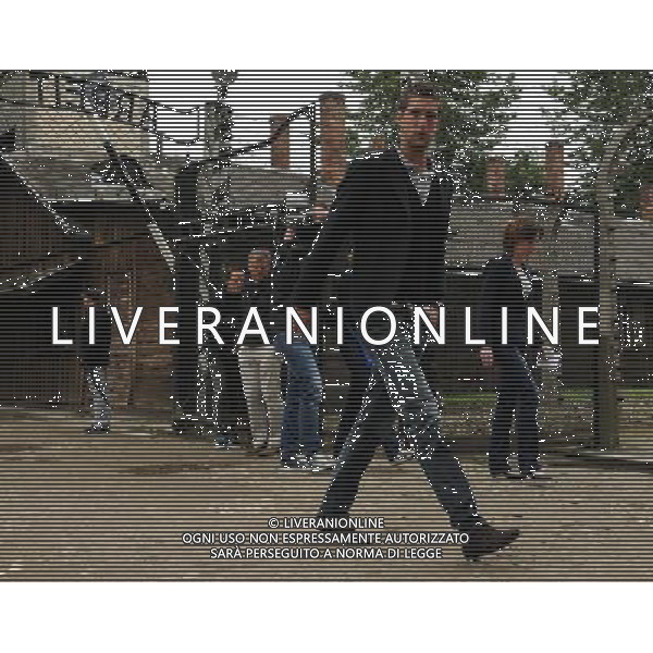 Campionati Europei UEFA 2012 Polonia/Ucraina Auschwitz (Polonia) - 06.06.2012 Visita della Nazionale a Auschwitz e Birkenau Nella Foto:arrivo della nazionale olandese a Auschwitz stekelenburg /Ph.Vitez-Ag. Aldo Liverani