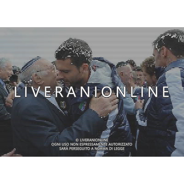 Campionati Europei UEFA 2012 Polonia/Ucraina Auschwitz (Polonia) - 06.06.2012 Visita della Nazionale a Auschwitz e Birkenau Nella Foto:thiago motta abbraccia i sopravissuti /Ph.Vitez-Ag. Aldo Liverani