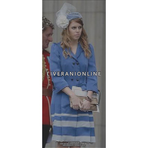 Princess Eugine \' Princess Beatrice attend the Queen\'s Diamond Jubilee thanksgiving service at St Paul\'s Cathedral. 5-6-12 ©photoshot/AGENZIA ALDO LIVERANI SAS - ITALY ONLY - REALI INGLESI: La Regina Elisabetta II d\'inghilterra e la famiglia reale durante le celebrazioni del Giubileo di diamante