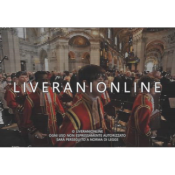 Members of the Choir depart after a thanksgiving service at St. Paul\'s Cathedral in Central London marking the Queen\'s Diamond Jubilee. ©photoshot/AGENZIA ALDO LIVERANI SAS - ITALY ONLY - REALI INGLESI: La Regina Elisabetta II d\'inghilterra e la famiglia reale durante le celebrazioni del Giubileo di diamante