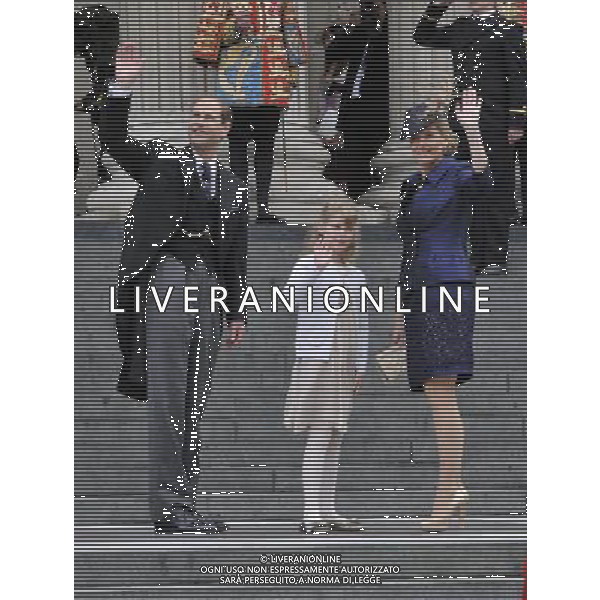 Earl and Countess Of Wessex and daughter Lady Louise Windsor at the Diamond Jubilee Thanksgiving Service at St Paul\'s Cathedral in London, England 5th June 2012 ©photoshot/AGENZIA ALDO LIVERANI SAS - ITALY ONLY - REALI INGLESI: La Regina Elisabetta II d\'inghilterra e la famiglia reale durante le celebrazioni del Giubileo di diamante