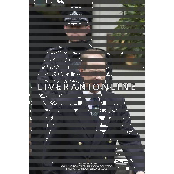 Prince Edward Earl of Wessex leaves King Edward VII Hospital after visiting the Duke of Edinburgh in London, Britain, 05 June 2012. Prince Philip, Duke of Edinburgh, 90, has been taken to hospital with a bladder infection, Buckingham Palace said on 04 June 2012. He would remain under observation in private King Edward VII hospital for a few days, a spokeswoman said. She said the move was taken as a precautionary measure. ©photoshot/AGENZIA ALDO LIVERANI SAS - ITALY ONLY - REALI INGLESI: La Regina Elisabetta II d\'inghilterra e la famiglia reale durante le celebrazioni del Giubileo di diamante