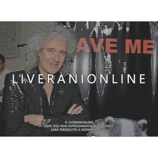  Brian May at Stroud Old Town Hall to attend a Meeting of the Badger Trusts Public Meeting, addressed by Dr Chris Cheeseman, who was a leading Government scientist and head of wildlife diseases research and now supports the anti Badger cull theory. Stroud , Gloucestershire Date 02nd June 2012 /ALDO LIVERANI SAS-ITALY ONLY - EDITORIAL USE ONLY