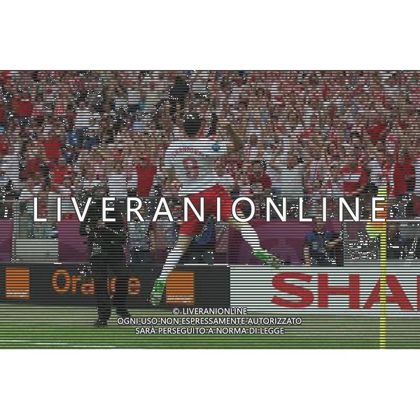 WARSZAWA 08.06.2012 MECZ MISTRZOSTWA EUROPY 2012 GRUPA A: POLSKA - GRECJA --- UEFA EURO 2012 CHAMPIONSHIP GROUP A MATCH IN WARSAW: POLAND - GREECE ROBERT LEWANDOWSKI BRAMKA GOL RADOSC FOT. PIOTR KUCZA/NEWSPIX.PL --- Newspix.pl /AGENZIA ALDO LIVERANI SAS - ITALY ONLY - EDITORIAL USE ONLY Polonia - Grecia Campionati Europei UEFA 2012 Polonia/Ucraina Gruppo A Varsavia (Polonia) 08/06/2012 *** Local Caption *** www.newspix.pl mail us: info@newspix.pl call us: 0048 022 23 22 222 --- Polish Picture Agency by Ringier Axel Springer Poland