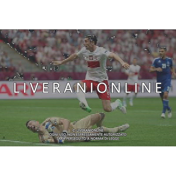 08.06.2012 WARSZAWA - STADION NARODOWY ( WARSAW POLAND NATIONAL STADIUM) PILKA NOZNA (FOOTBALL ) MISTRZOSTWA EUROPY W PILCE NOZNEJ UEFA EURO 2012 ( EUROPEAN CHAPIONSHIPS UEFA EURO 2012 ) GRUPA A ( POOL A ) MECZ POLSKA - GRECJA ( GAME POLAND - GREECE ) NZ ROBERT LEWANDOWSKI - RADOSC, BRAMKA, GOL FOTO LUKASZ GROCHALA/CYFRASPORT/NEWSPIX.PL --- Newspix.pl /AGENZIA ALDO LIVERANI SAS - ITALY ONLY - EDITORIAL USE ONLY Polonia - Grecia Campionati Europei UEFA 2012 Polonia/Ucraina Gruppo A Varsavia (Polonia) 08/06/2012 *** Local Caption *** www.newspix.pl mail us: info@newspix.pl call us: 0048 022 23 22 222 --- Polish Picture Agency by Ringier Axel Springer Poland