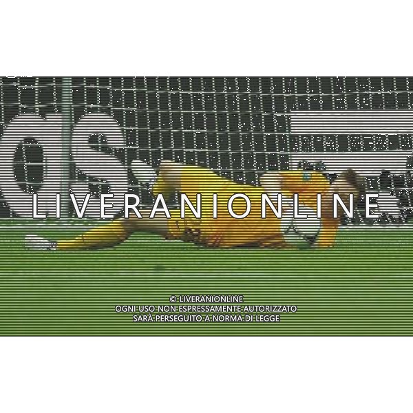 08.06.2012 WARSZAWA PILKA NOZNA KADRA REPREZENTACJA EURO2012 POLSKA I UKRAINA FOOTBALL UEFA EURO 2012 POLAND AND UKRAINE POLSKA - GRECJA POLAND VS. GREECE N/Z RZUT KARNY OBRONIONY PRZEMYSLAW TYTON FOT LUKASZ LASKOWSKI / PRESSFOCUS NEWSPIXPL --- Newspix.pl /AGENZIA ALDO LIVERANI SAS - ITALY ONLY - EDITORIAL USE ONLY Polonia - Grecia Campionati Europei UEFA 2012 Polonia/Ucraina Gruppo A Varsavia (Polonia) 08/06/2012 *** Local Caption *** www.newspix.pl mail us: info@newspix.pl call us: 0048 022 23 22 222 --- Polish Picture Agency by Ringier Axel Springer Poland