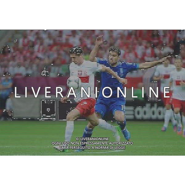 08.06.2012 WARSZAWA (WARSAW POLAND) STADION NARODOWY (NATIONAL STADIUM) PILKA NOZNA (FOOTBALL) UEFA EURO 2012 POLAND UKRAINE MISTRZOSTWA EUROPY W PILCE NOZNEJ POLSKA UKRAINA OTWARCIE EURO 2012 N/Z ROBERT LEWANDOWSKI SOKRATIS PAPASTATHOPOULOS FOTO NORBERT BARCZYK / PRESSFOCUS/NEWSPIX.PL --- Newspix.pl /AGENZIA ALDO LIVERANI SAS - ITALY ONLY - EDITORIAL USE ONLY Polonia - Grecia Campionati Europei UEFA 2012 Polonia/Ucraina Gruppo A Varsavia (Polonia) 08/06/2012 *** Local Caption *** www.newspix.pl mail us: info@newspix.pl call us: 0048 022 23 22 222 --- Polish Picture Agency by Ringier Axel Springer Poland