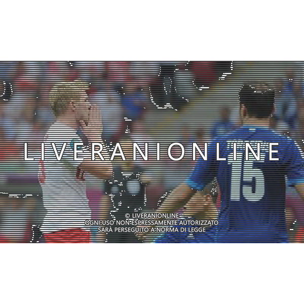 08.06.2012 WARSZAWA (WARSAW POLAND) STADION NARODOWY (NATIONAL STADIUM) PILKA NOZNA (FOOTBALL) UEFA EURO 2012 POLAND UKRAINE MISTRZOSTWA EUROPY W PILCE NOZNEJ POLSKA UKRAINA MECZ OTWARCIA POLSKA - GRECJA (POLAND - GREECE) N/Z DAMIEN PERQUIS FOTO NORBERT BARCZYK / PRESSFOCUS/NEWSPIX.PL --- Newspix.pl /AGENZIA ALDO LIVERANI SAS - ITALY ONLY - EDITORIAL USE ONLY Polonia - Grecia Campionati Europei UEFA 2012 Polonia/Ucraina Gruppo A Varsavia (Polonia) 08/06/2012 *** Local Caption *** www.newspix.pl mail us: info@newspix.pl call us: 0048 022 23 22 222 --- Polish Picture Agency by Ringier Axel Springer Poland