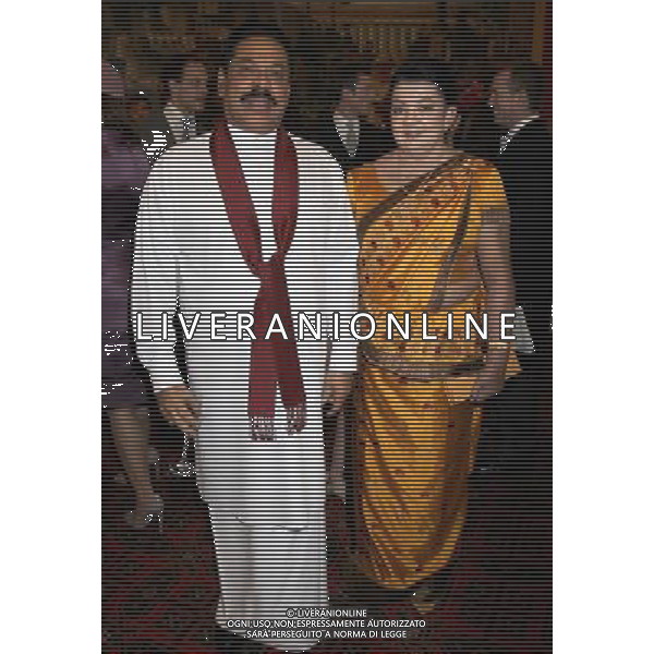 LONDON, ENGLAND - JUNE 05: President of Sri Lanka Mahinda Rajapaksa (L) and his wife Shiranthi Rajapaksa attend a reception at Guildhall on June 5, 2012 in London, England. For only the second time in its history the UK celebrates the Diamond Jubilee of a monarch. Her Majesty Queen Elizabeth II celebrates the 60th anniversary of her ascension to the throne. Thousands of wellwishers from around the world have flocked to London to witness the spectacle of the weekend\'s celebrations. ©photoshot/Agenzia Aldo Liverani Sas - ITALY ONLY - REALI INGLESI: La famiglia reale con gli invitai al ricevimento per le celebrazioni del Giubileo diamante di Sua Maesta\' la Regina Elisabetta II a Londra 5 giugno 2012