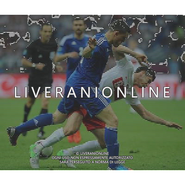 Campionati Europei UEFA 2012 Polonia/Ucraina Gruppo A Varsavia (Polonia) - 08.06.2012 Polonia-Grecia Nella Foto:lewandowski - papadopoulos /Ph.Vitez-Ag. Aldo Liverani