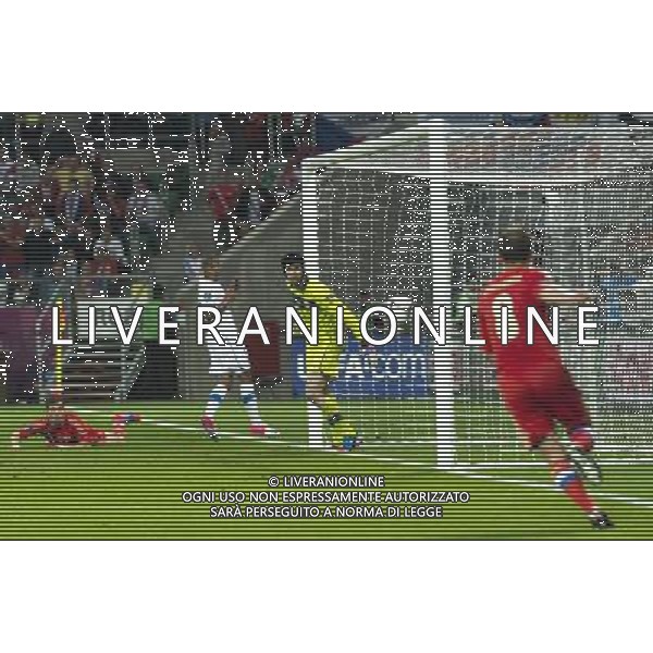 WROCLAW 08 06 2012 STADION MIEJSKI PRZY AL SLASKA 1 ARENA EURO 2012 MECZ NR 2 EURO 2012 ROSJA v CZECHY N Z PETR CECH Czech Republic SEBASTIAN BOROWSKI Newspix.pl MUNICIPAL STADIUM WROCLAW AT AL SLASKA 1 GAME 2 OF EURO 2012 RUSSIA v CZECH REPUBLIC --- Newspix.pl AG ALDO LIVERANI S A S ONLY ITALY *** Local Caption *** www.newspix.pl mail us: info@newspix.pl call us: 0048 022 23 22 222 --- Polish Picture Agency by Ringier Axel Springer Poland