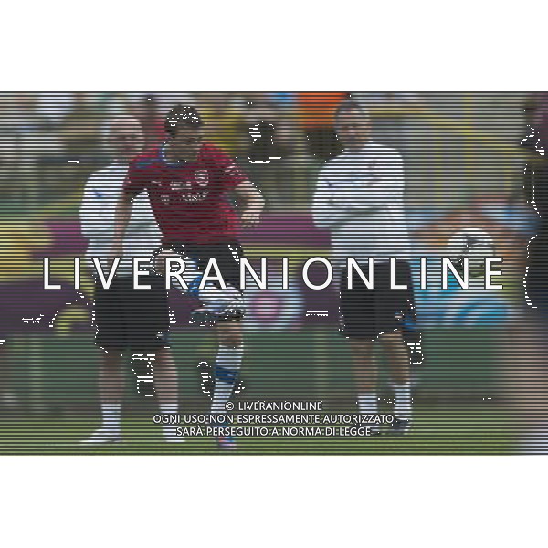 WROCLAW 09 06 2012 TRENING REPREZENTACJI CZECH NA STADIONIE PRZY OPOROWSKIEJ DZIEN PO PO PRZEGRANYM MECZU Z ROSJA 1 4 N Z CZESI TRENING SEBASTIAN BOROWSKI Newspix.pl TRAINING OF CZECH REPUBLIC NATIONAL FOOTBALL TEAM AT MUNICIPAL STADIUM OPOROWSKA WROCLAW DAY AFTER THE GAME WITH RUSSIA --- Newspix.pl AG ALDO LIVERANI S A S ONLY ITALY *** Local Caption *** www.newspix.pl mail us: info@newspix.pl call us: 0048 022 23 22 222 --- Polish Picture Agency by Ringier Axel Springer Poland