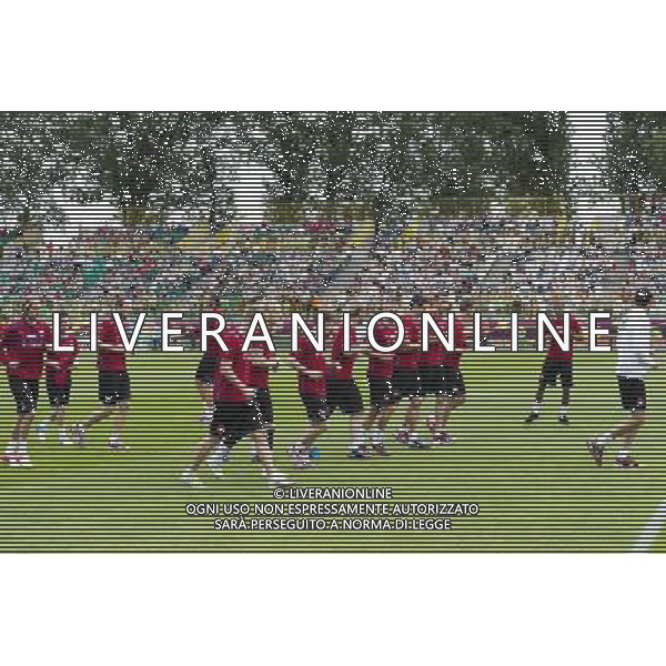 WROCLAW 09 06 2012 TRENING REPREZENTACJI CZECH NA STADIONIE PRZY OPOROWSKIEJ DZIEN PO PO PRZEGRANYM MECZU Z ROSJA 1 4 N Z CZESI TRENING SEBASTIAN BOROWSKI Newspix.pl TRAINING OF CZECH REPUBLIC NATIONAL FOOTBALL TEAM AT MUNICIPAL STADIUM OPOROWSKA WROCLAW DAY AFTER THE GAME WITH RUSSIA --- Newspix.pl AG ALDO LIVERANI S A S ONLY ITALY *** Local Caption *** www.newspix.pl mail us: info@newspix.pl call us: 0048 022 23 22 222 --- Polish Picture Agency by Ringier Axel Springer Poland