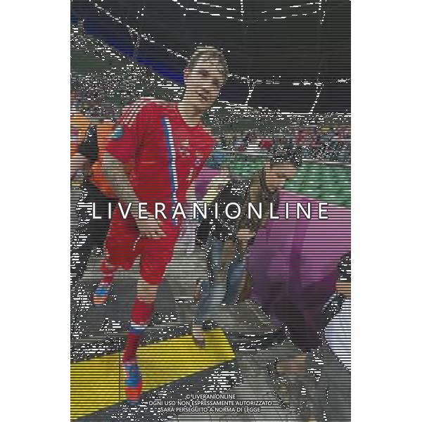 WROCLAW 08 06 2012 STADION MIEJSKI PRZY AL SLASKA 1 ARENA EURO 2012 MECZ NR 2 EURO 2012 ROSJA v CZECHY N Z ROMAN PAVLYUCHENKO Russia Z DZIEWCZYNA SEBASTIAN BOROWSKI Newspix.pl MUNICIPAL STADIUM WROCLAW AT AL SLASKA 1 GAME 2 OF EURO 2012 RUSSIA v CZECH REPUBLIC --- Newspix.pl AG ALDO LIVERANI S A S ONLY ITALY *** Local Caption *** www.newspix.pl mail us: info@newspix.pl call us: 0048 022 23 22 222 --- Polish Picture Agency by Ringier Axel Springer Poland