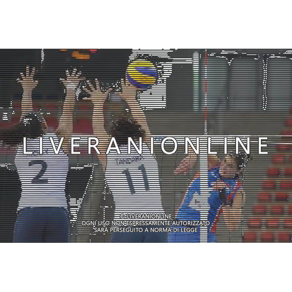 09.06.2012 - Lodz , Atlas Arena , siatkowka , World Grand Prix 2012 , Serbia (niebieskie) - Brazylia (biale) N/Z Juciely Cristina Silva , Tandara Caixeta , Jovana Brakocevic WOMAN VOLLEYBALL WORLD GRAND PRIX BRASIL vs SERBIA Fot. Mariusz Palczynski / Edytor.net/NEWSPIX.PL --- Newspix.pl AG ALDO LIVERANI S A S ONLY ITALY *** Local Caption *** www.newspix.pl mail us: info@newspix.pl call us: 0048 022 23 22 222 --- Polish Picture Agency by Ringier Axel Springer Poland
