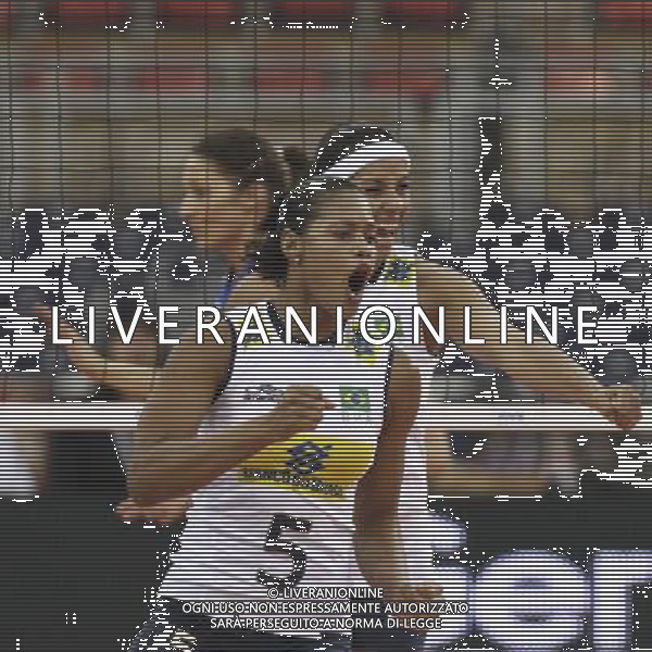 09.06.2012 LODZ, HALA ATLAS ARENA , SIATKOWKA KOBIET TURNIEJ WORLD GRAND PRIX (WOMEN\'S VOLLEYBALL FIVB WGP ) MECZ (GAME MATCH) SERBIA - BRAZYLIA (SERBIA - BRASIL) NZ SILVA ADENIZIA FOTO KATARZYNA PLEWCZYNSKA/CYFRASPORT/NEWSPIX.PL --- Newspix.pl --- Newspix.pl AG ALDO LIVERANI S A S ONLY ITALY *** Local Caption *** www.newspix.pl mail us: info@newspix.pl call us: 0048 022 23 22 222 --- Polish Picture Agency by Ringier Axel Springer Poland