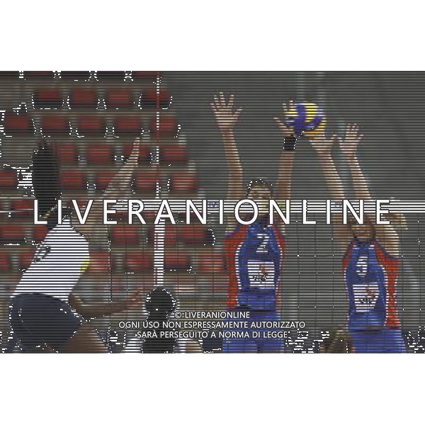 09.06.2012 LODZ, HALA ATLAS ARENA , SIATKOWKA KOBIET TURNIEJ WORLD GRAND PRIX (WOMEN\'S VOLLEYBALL FIVB WGP ) MECZ (GAME MATCH) SERBIA - BRAZYLIA (SERBIA - BRASIL) NZ FERREIRA FERNANDA ( L) JOVANA BRAKOCEVIC ( C) NATASA KRSMANOVIC ( P) FOTO KATARZYNA PLEWCZYNSKA/CYFRASPORT/NEWSPIX.PL --- Newspix.pl --- Newspix.pl AG ALDO LIVERANI S A S ONLY ITALY *** Local Caption *** www.newspix.pl mail us: info@newspix.pl call us: 0048 022 23 22 222 --- Polish Picture Agency by Ringier Axel Springer Poland