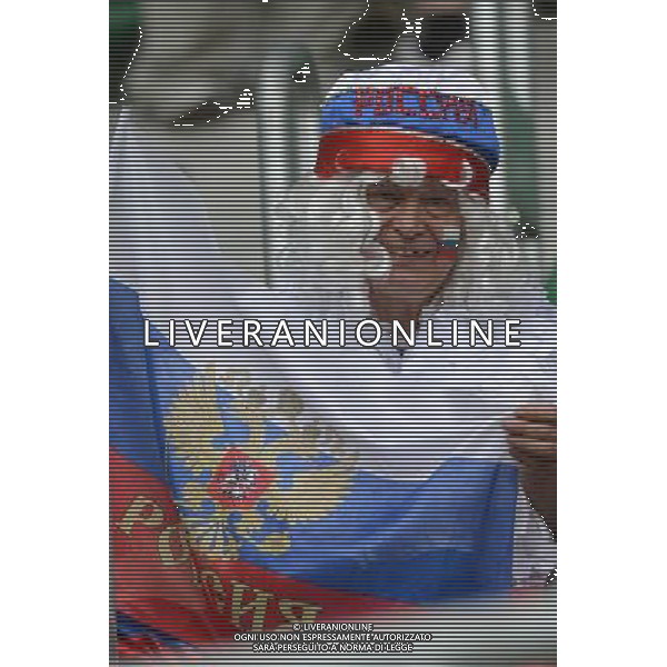 (120609) -- WARSAW, June 9, 2012 () -- A fan of Russia poses before the Group A match between Russia and the Czech Republic at the Euro 2012 football championship in Wroclaw, Poland, June 8, 2012. (/Wu Wei) (jyc) ©PHOTOSHOT/Agenzia Aldo Liverani Sas - ITALY ONLY: Russia - Repubblica Ceca Campionati Europei UEFA 2012 Polonia/Ucraina Gruppo A Wroclaw (Polonia) 08/06/2012 
