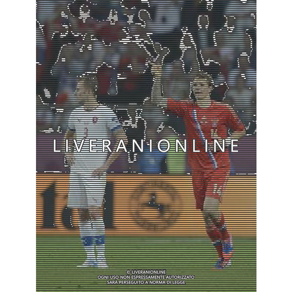 (120609) -- WARSAW, June 9, 2012 () -- Roman Pavlyuchenko (R) of Russia celebrates after scoring during the Group A match against the Czech Republic at the Euro 2012 football championships in Wroclaw, Poland, June 8, 2012. Russia won 4-1. (/Wu Wei) (jyc) ©PHOTOSHOT/Agenzia Aldo Liverani Sas - ITALY ONLY: Russia - Repubblica Ceca Campionati Europei UEFA 2012 Polonia/Ucraina Gruppo A Wroclaw (Polonia) 08/06/2012 