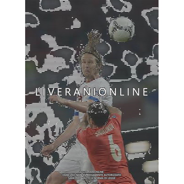 (120609) -- WROCLAW, June 9, 2012 () -- Jaroslav Plasil (Up) of the Czech Republic vies with Roman Shirokov of Russia during their Group A match at the Euro 2012 football championships in Wroclaw, Poland, June 8, 2012. Russia won 4-1. (/Wu Wei) (jyc) ©PHOTOSHOT/Agenzia Aldo Liverani Sas - ITALY ONLY: Russia - Repubblica Ceca Campionati Europei UEFA 2012 Polonia/Ucraina Gruppo A Wroclaw (Polonia) 08/06/2012 