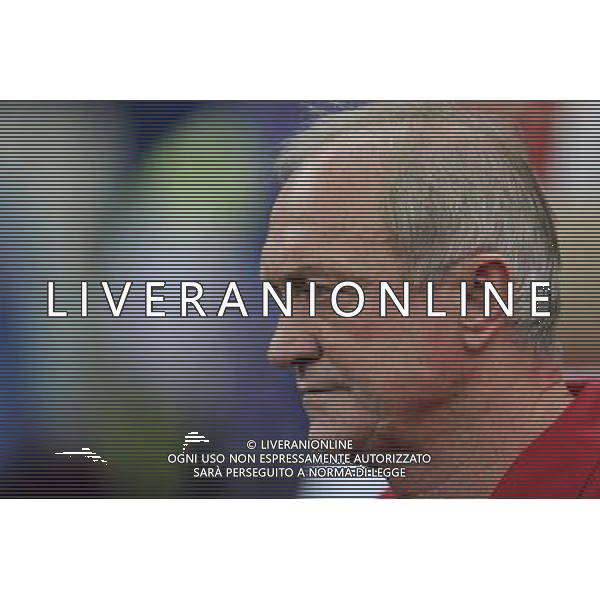(120609) -- WARSAW, June 9, 2012 () -- Franciszek Smuda, head coach of Poland reacts during the Group A match against Greece at the Euro 2012 football championship in Warsaw, Poland, June 8, 2012. (/Ma Ning) (jyc) ©photoshot/Agenzia Aldo Liverani Sas - ITALY ONLY: Polonia - Grecia Campionati Europei UEFA 2012 Polonia/Ucraina Gruppo A Varsavia (Polonia) 08/06/2012