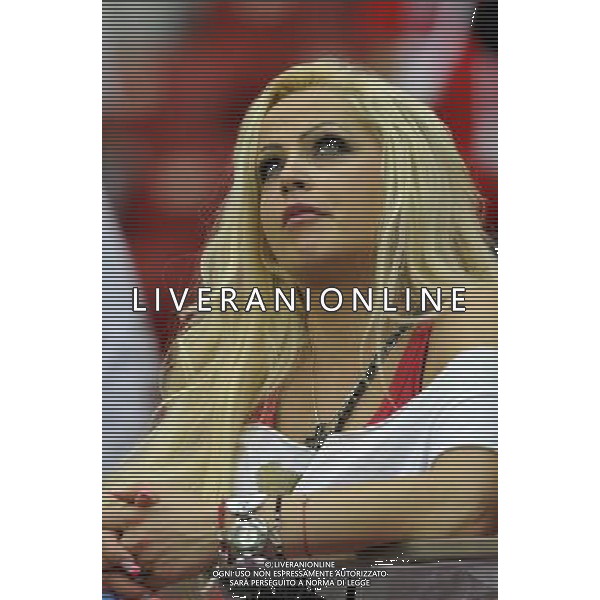 (120609) -- WARSAW, June 9, 2012 () -- A fan of Poland reacts after the Group A match against Greece at the Euro 2012 football championship in Warsaw, Poland, June 8, 2012. The match ended in a 1-1 draw. (/Ma Ning) (jyc) ©photoshot/Agenzia Aldo Liverani Sas - ITALY ONLY: Polonia - Grecia Campionati Europei UEFA 2012 Polonia/Ucraina Gruppo A Varsavia (Polonia) 08/06/2012