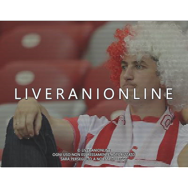 (120609) -- WARSAW, June 9, 2012 () -- A fan of Poland reacts after the Group A match against Greece at the Euro 2012 football championship in Warsaw, Poland, June 8, 2012. The match ended in a 1-1 draw. (/Ma Ning) (jyc) ©photoshot/Agenzia Aldo Liverani Sas - ITALY ONLY: Polonia - Grecia Campionati Europei UEFA 2012 Polonia/Ucraina Gruppo A Varsavia (Polonia) 08/06/2012