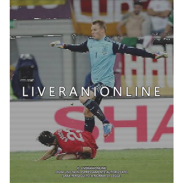 LWOW STADION OLIMPIJSKI 09.06.2012 EURO 2012 PILKA NOZNA GRUPA B NIEMCY - PORTUGALIA NZ HELDER POSTIGA POR MANUEL NEUER GER FOT MICHAL NOWAK / NEWSPIX.PL LVIV OLYMPIC STADIUM 09.06.2012 EURO 2012 GROUP B GERMANY - PORTUGAL HELDER POSTIGA POR MANUEL NEUER GER MICHAL NOWAK / NEWSPIX.PL --- Newspix.pl /Agenzia Aldo Liverani Sas - ITALY ONLY: Germania - Portogallo Campionati Europei UEFA 2012 Polonia/Ucraina Gruppo B Leopoli (Ucraina) 09/06/2012 *** Local Caption *** www.newspix.pl mail us: info@newspix.pl call us: 0048 022 23 22 222 --- Polish Picture Agency by Ringier Axel Springer Poland
