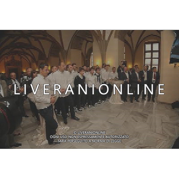 WROCLAW 10/06/2012 PILKARZE REPREZENTACJI CZECH SPOTKALI SIE Z PREZYDENTEM WROCLAWIA RAFALEM DUTKIEWICZEM NZ RAFAL DUTKIEWICZ WITA PILKARZY FOT ADAM KONARSKI / NEWSPIX.PL Czech team players met with the President of Wroclaw POLAND EURO 2012 CZECH REPUBLIC FOOTBALL --- Newspix.pl AG ALDO LIVERANI S A S ONLY ITALY *** Local Caption *** www.newspix.pl mail us: info@newspix.pl call us: 0048 022 23 22 222 --- Polish Picture Agency by Ringier Axel Springer Poland