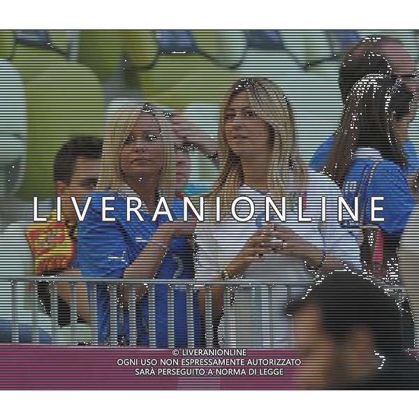 Campionati Europei UEFA 2012 Polonia/Ucraina Gruppo C Danzica (Polonia) - 10.06.2012 Spagna-Italia Nella Foto:moglie maggio e marchisio /Ph.Vitez-Ag. Aldo Liverani