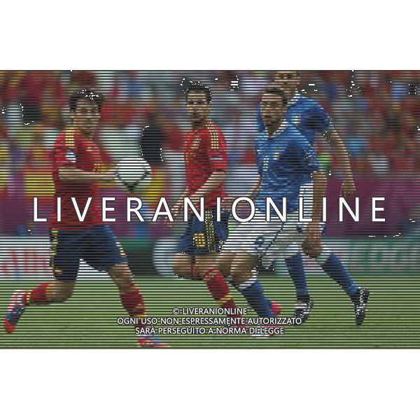 10.06.2012, GDANSK , MISTRZOSTWA EUROPY W PILCE NOZNEJ UEFA EURO 2012 SPAIN VS ITALIA HISZPANIA VS WLOCHY , N Z CESC FABREGAS (ESP) , CLAUDIO MARCHISIO (ITA) , FOT. ADAM JASTRZEBOWSKI / NEWSPIX.PL --- Newspix.pl AG ALDO LIVERANI S A S ONLY ITALY *** Local Caption *** www.newspix.pl mail us: info@newspix.pl call us: 0048 022 23 22 222 --- Polish Picture Agency by Ringier Axel Springer Poland