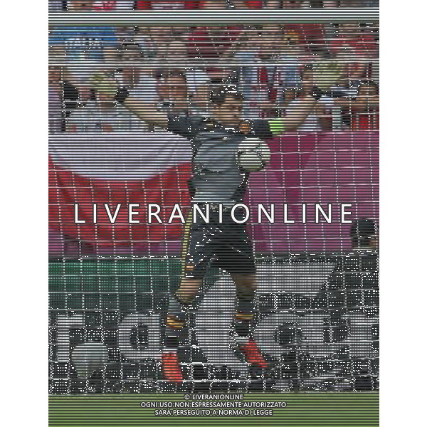 10.06.2012, GDANSK , MISTRZOSTWA EUROPY W PILCE NOZNEJ UEFA EURO 2012 SPAIN VS ITALIA HISZPANIA VS WLOCHY , N Z IKER CASILLAS (ESP) , FOT. ADAM JASTRZEBOWSKI / NEWSPIX.PL --- Newspix.pl /Agenzia Aldo Liverani Sas - ITALY ONLY : Spagna - Italia Campionati Europei UEFA 2012 Polonia/Ucraina Gruppo C Danzica (Polonia) 10/06/2012 *** Local Caption *** www.newspix.pl mail us: info@newspix.pl call us: 0048 022 23 22 222 --- Polish Picture Agency by Ringier Axel Springer Poland