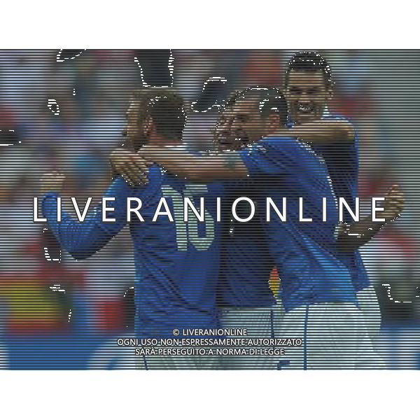 Campionati Europei UEFA 2012 Polonia/Ucraina Gruppo C Danzica (Polonia) - 10.06.2012 Spagna-Italia Nella Foto:de rossi maggio thiaggo motta e pirlo esultano al gol di di natale /Ph.Vitez-Ag. Aldo Liverani