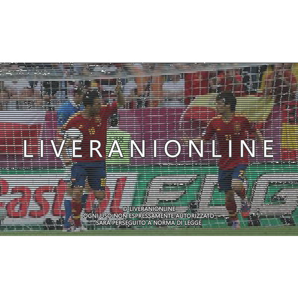 10.06.2012, GDANSK , MISTRZOSTWA EUROPY W PILCE NOZNEJ UEFA EURO 2012 SPAIN VS ITALY HISZPANIA VS WLOCHY , N Z CESC FABREGAS (ESP) BRAMKA GOL RADOSC , FOT. ADAM JASTRZEBOWSKI / NEWSPIX.PL --- Newspix.pl /Agenzia Aldo Liverani Sas - ITALY ONLY - Spagna-Italia Campionati Europei UEFA 2012 Polonia/Ucraina Gruppo C Danzica (Polonia) 10/06/2012 *** Local Caption *** www.newspix.pl mail us: info@newspix.pl call us: 0048 022 23 22 222 --- Polish Picture Agency by Ringier Axel Springer Poland