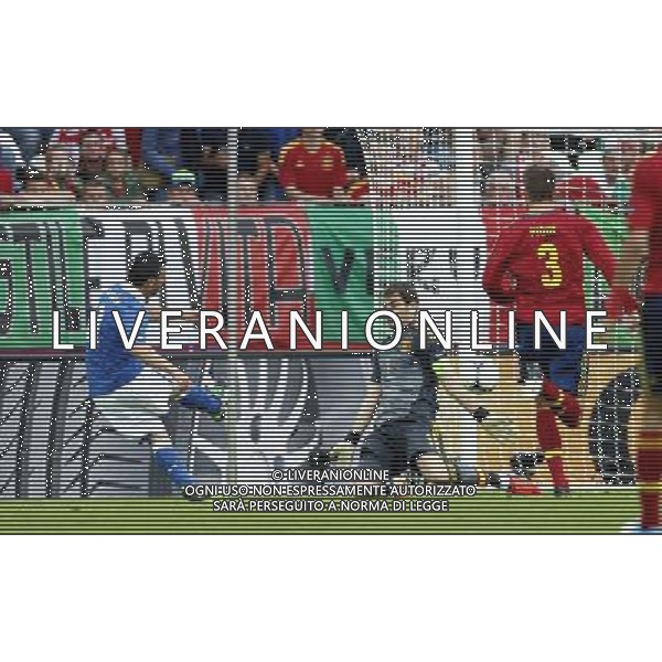 GDANSK 10/06/2012 ARENA GDANSK EURO 2012 PILKA NOZNA MECZ HISZPANIA WLOCHY FOOTBALL EURO 2012 MATCH SPAIN ITALY N/Z (L) ANTONIO DI NATALE IKER CASILLAS GOL BRAMKA FOTO KAMIL KRASZEWSKI APPA/NEWSPIX.PL --- Newspix.pl /Agenzia Aldo Liverani Sas - ITALY ONLY - Spagna-Italia Campionati Europei UEFA 2012 Polonia/Ucraina Gruppo C Danzica (Polonia) 10/06/2012 *** Local Caption *** www.newspix.pl mail us: info@newspix.pl call us: 0048 022 23 22 222 --- Polish Picture Agency by Ringier Axel Springer Poland