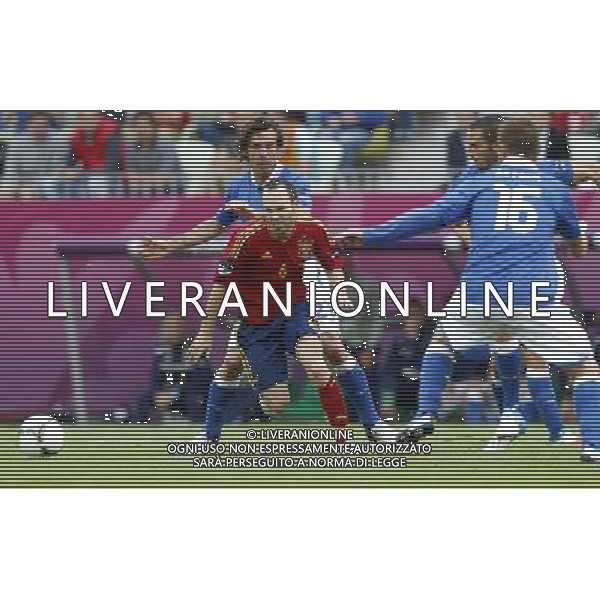 GDANSK 10/06/2012 ARENA GDANSK EURO 2012 PILKA NOZNA MECZ HISZPANIA WLOCHY FOOTBALL EURO 2012 MATCH SPAIN ITALY N/Z (L) ANDREA PIRLO ANDRES INIESTA FOTO KAMIL KRASZEWSKI APPA/NEWSPIX.PL --- Newspix.pl /Agenzia Aldo Liverani Sas - ITALY ONLY - Spagna-Italia Campionati Europei UEFA 2012 Polonia/Ucraina Gruppo C Danzica (Polonia) 10/06/2012 *** Local Caption *** www.newspix.pl mail us: info@newspix.pl call us: 0048 022 23 22 222 --- Polish Picture Agency by Ringier Axel Springer Poland