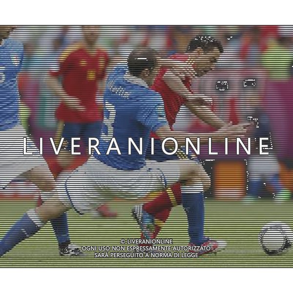 GDANSK 10/06/2012 ARENA GDANSK EURO 2012 PILKA NOZNA MECZ HISZPANIA WLOCHY FOOTBALL EURO 2012 MATCH SPAIN ITALY N/Z (L) GIORGIO CHIELLINI XAVI HERNANDEZ FOTO KAMIL KRASZEWSKI APPA/NEWSPIX.PL --- Newspix.pl /Agenzia Aldo Liverani Sas - ITALY ONLY - Spagna-Italia Campionati Europei UEFA 2012 Polonia/Ucraina Gruppo C Danzica (Polonia) 10/06/2012 *** Local Caption *** www.newspix.pl mail us: info@newspix.pl call us: 0048 022 23 22 222 --- Polish Picture Agency by Ringier Axel Springer Poland