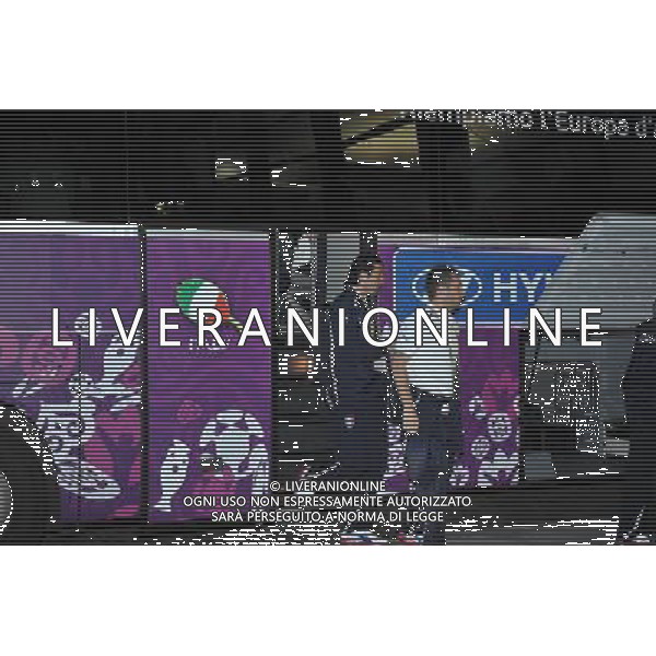 GDANSK 10.06.2012 REPREZENTACJA WLOCH PRZYJECHALA NA LOTNISKO W GDANSKU PO MECZU Z HISZPANIA W RAMACH EURO2012 NA LOTNISKU PO PRZEJSCIU ZA BRAMKE GIANLUIGI BUFFON ZOSTAL PRZESZUKANY N Z GIANLUIGI BUFFON MARCIN GADOMSKI/NEWSPIX.PL GDANSK 10.06.2012 THE ITALIAN NATIONAL TEAM CAME TO THE AIRPORT IN GDANSK AFTER THE MATCH WITH SPAIN --- Newspix.pl ITALIA CALCIO DI RITORNO IN AEROPORTO DOPO LA SFIDA CON LA SPAGNA *** Local Caption *** .