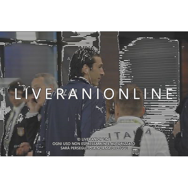 GDANSK 10.06.2012 REPREZENTACJA WLOCH PRZYJECHALA NA LOTNISKO W GDANSKU PO MECZU Z HISZPANIA W RAMACH EURO2012 NA LOTNISKU PO PRZEJSCIU ZA BRAMKE GIANLUIGI BUFFON ZOSTAL PRZESZUKANY N Z GIANLUIGI BUFFON MARCIN GADOMSKI/NEWSPIX.PL GDANSK 10.06.2012 THE ITALIAN NATIONAL TEAM CAME TO THE AIRPORT IN GDANSK AFTER THE MATCH WITH SPAIN --- Newspix.pl ITALIA CALCIO DI RITORNO IN AEROPORTO DOPO LA SFIDA CON LA SPAGNA *** Local Caption *** .