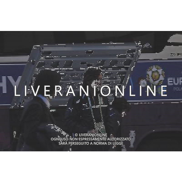 GDANSK 10.06.2012 REPREZENTACJA WLOCH PRZYJECHALA NA LOTNISKO W GDANSKU PO MECZU Z HISZPANIA W RAMACH EURO2012 NA LOTNISKU PO PRZEJSCIU ZA BRAMKE GIANLUIGI BUFFON ZOSTAL PRZESZUKANY N Z ANDREA PIRLO MARCIN GADOMSKI/NEWSPIX.PL GDANSK 10.06.2012 THE ITALIAN NATIONAL TEAM CAME TO THE AIRPORT IN GDANSK AFTER THE MATCH WITH SPAIN --- Newspix.pl ITALIA CALCIO DI RITORNO IN AEREOPORTO DOPO LA SFIDA CON LA SPAGNA *** Local Caption *** .