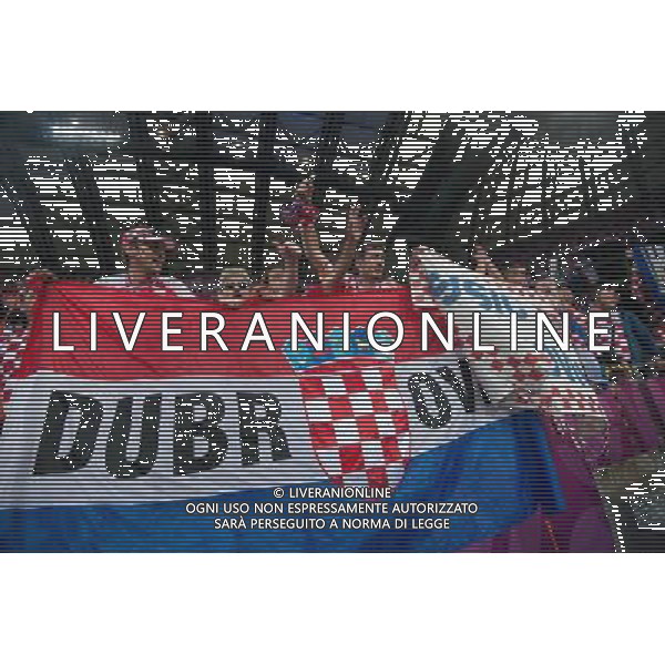 10.06.2012. POZNAN POLSKA, STADION MIEJSKI (MUNICIPAL STADUIM). (UEFA EURO 2012 POLAND UKRAINE) MISTRZOSTWA EUROPY W PILCE NOZNEJ. MECZ IRLANDIA - CHORWACJA GRUPA C (GAME MATCH THE REPUBLIC OF IRELAND - CROATIA POOL C). NZ/ WIDOK KIBICE FOT. JAKUB KACZMARCZYK / PRESSFOCUS NEWSPIXPL --- Newspix.pl irlanda croazia -AG ALDO LIVERANI SAS - ITALY ONLY - *** Local Caption *** .