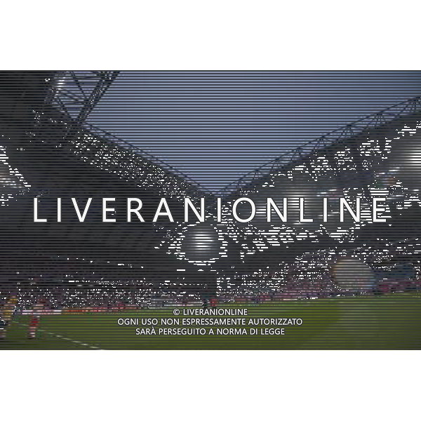 10.06.2012. POZNAN POLSKA, STADION MIEJSKI (MUNICIPAL STADUIM). (UEFA EURO 2012 POLAND UKRAINE) MISTRZOSTWA EUROPY W PILCE NOZNEJ. MECZ IRLANDIA - CHORWACJA GRUPA C (GAME MATCH THE REPUBLIC OF IRELAND - CROATIA POOL C). NZ/ WIDOK KIBICE FOT. JAKUB KACZMARCZYK / PRESSFOCUS NEWSPIXPL --- Newspix.pl irlanda croazia -AG ALDO LIVERANI SAS - ITALY ONLY - *** Local Caption *** .
