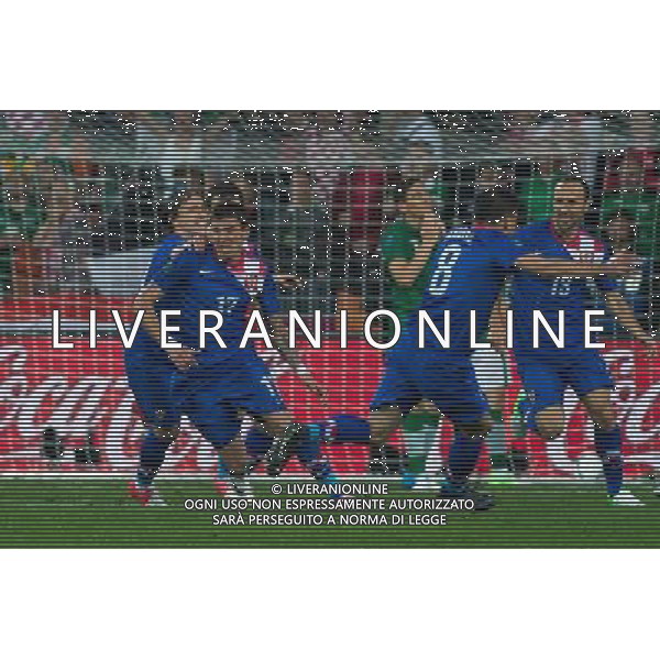 10.06.2012. POZNAN POLSKA, STADION MIEJSKI (MUNICIPAL STADUIM). (UEFA EURO 2012 POLAND UKRAINE) MISTRZOSTWA EUROPY W PILCE NOZNEJ. MECZ IRLANDIA - CHORWACJA GRUPA C (GAME MATCH THE REPUBLIC OF IRELAND - CROATIA POOL C). NZ/ BRAMKA GOL RADOSC GOAL MARIO MANDZUKIC FOT. JAKUB KACZMARCZYK / PRESSFOCUS NEWSPIXPL --- Newspix.pl irlanda croazia -AG ALDO LIVERANI SAS - ITALY ONLY - *** Local Caption *** .