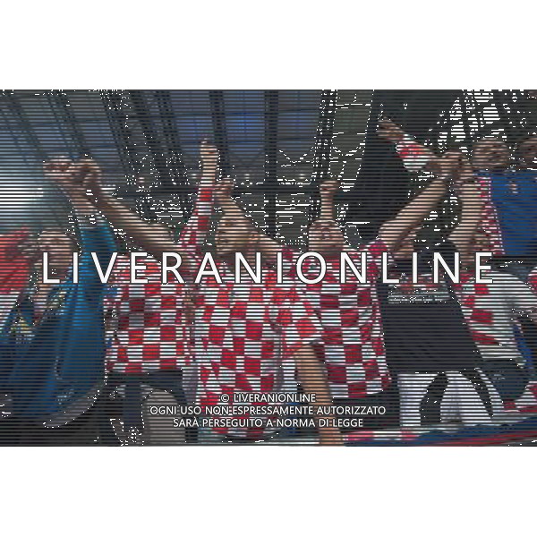 10.06.2012. POZNAN POLSKA, STADION MIEJSKI (MUNICIPAL STADUIM). (UEFA EURO 2012 POLAND UKRAINE) MISTRZOSTWA EUROPY W PILCE NOZNEJ. MECZ IRLANDIA - CHORWACJA GRUPA C (GAME MATCH THE REPUBLIC OF IRELAND - CROATIA POOL C). NZ/ WIDOK KIBICE FOT. JAKUB KACZMARCZYK / PRESSFOCUS NEWSPIXPL --- Newspix.pl irlanda croazia -AG ALDO LIVERANI SAS - ITALY ONLY - *** Local Caption *** .