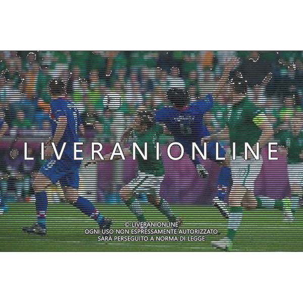 10.06.2012. POZNAN POLSKA, STADION MIEJSKI (MUNICIPAL STADUIM). (UEFA EURO 2012 POLAND UKRAINE) MISTRZOSTWA EUROPY W PILCE NOZNEJ. MECZ IRLANDIA - CHORWACJA GRUPA C (GAME MATCH THE REPUBLIC OF IRELAND - CROATIA POOL C). NZ/ KEVIN DOYLE, VEDRAN CORLUKA FOT. JAKUB KACZMARCZYK / PRESSFOCUS NEWSPIXPL --- Newspix.pl irlanda croazia -AG ALDO LIVERANI SAS - ITALY ONLY - *** Local Caption *** .