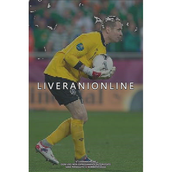 10.06.2012. POZNAN POLSKA, STADION MIEJSKI (MUNICIPAL STADUIM). (UEFA EURO 2012 POLAND UKRAINE) MISTRZOSTWA EUROPY W PILCE NOZNEJ. MECZ IRLANDIA - CHORWACJA GRUPA C (GAME MATCH THE REPUBLIC OF IRELAND - CROATIA POOL C). NZ/ SHAY GIVEN FOT. JAKUB KACZMARCZYK / PRESSFOCUS NEWSPIXPL --- Newspix.pl irlanda croazia -AG ALDO LIVERANI SAS - ITALY ONLY - *** Local Caption *** .