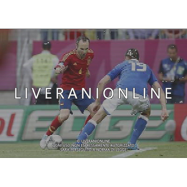 GDANSK 10/06/2012 ARENA GDANSK EURO 2012 PILKA NOZNA MECZ HISZPANIA WLOCHY FOOTBALL EURO 2012 MATCH SPAIN ITALY N/Z (L) ANDRES INIESTA LEONARDO BONUCCI FOTO KAMIL KRASZEWSKI APPA/NEWSPIX.PL --- Newspix.pl -AG ALDO LIVERANI SAS - ITALY ONLY - *** Local Caption *** .