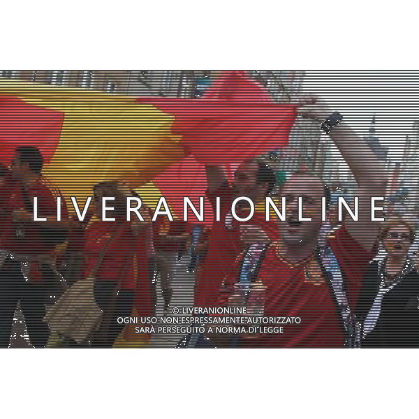 10.06.2012 GDANSK - ARENA GDANSK ( GDANSK POLAND ARENA GDANSK STADIUM STADIUM) PILKA NOZNA (FOOTBALL ) MISTRZOSTWA EUROPY W PILCE NOZNEJ UEFA EURO 2012 ( EUROPEAN CHAPIONSHIPS UEFA EURO 2012 ) GRUPA C ( POOL C) MECZ HISZPANIA - WLOCHY ( GAME SPAIN - ITALY ) NZ KIBICE NA ULICACH GDANSKA PRZED MECZEM FOTO MATEUSZ TRZUSKOWSKI/CYFRASPORT/NEWSPIX.PL --- Newspix.pl -AG ALDO LIVERANI SAS - ITALY ONLY - *** Local Caption *** .