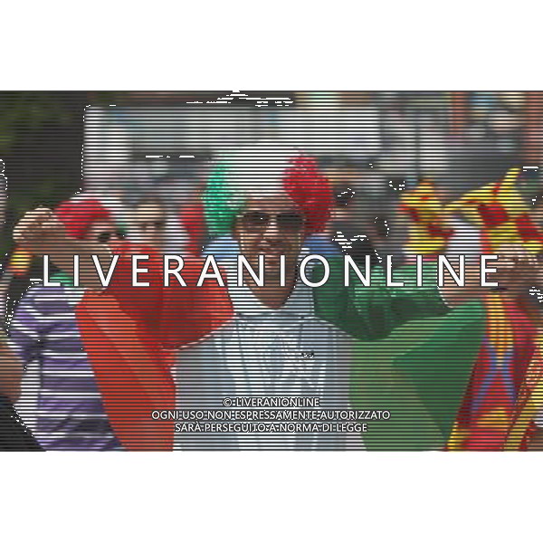 10.06.2012 GDANSK - ARENA GDANSK ( GDANSK POLAND ARENA GDANSK STADIUM STADIUM) PILKA NOZNA (FOOTBALL ) MISTRZOSTWA EUROPY W PILCE NOZNEJ UEFA EURO 2012 ( EUROPEAN CHAPIONSHIPS UEFA EURO 2012 ) GRUPA C ( POOL C) MECZ HISZPANIA - WLOCHY ( GAME SPAIN - ITALY ) NZ KIBICE NA ULICACH GDANSKA PRZED MECZEM FOTO MATEUSZ TRZUSKOWSKI/CYFRASPORT/NEWSPIX.PL --- Newspix.pl -AG ALDO LIVERANI SAS - ITALY ONLY - *** Local Caption *** .